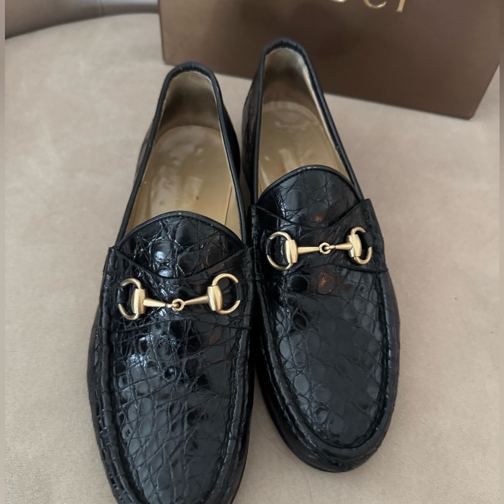 Gucci Black Crocodile Horsebit Loafers – Authentic Exotic Leather – Italy